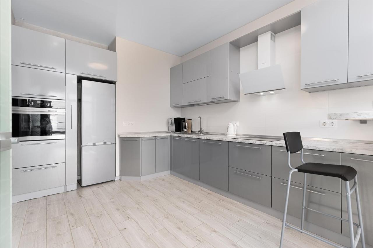 Pearl 44 Apartment With Terrace โอเดสซา ภายนอก รูปภาพ